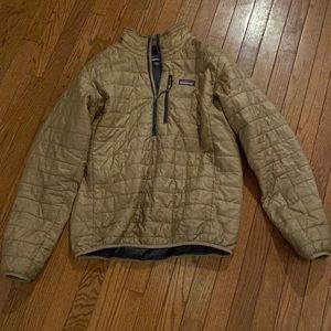 Mens Size Medium Patagonia Puff
